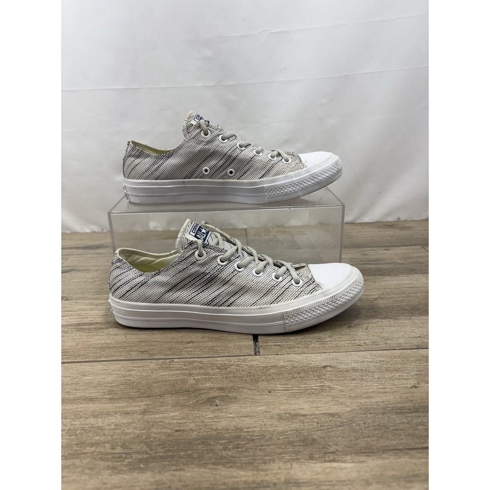 CONVERSE ALL STAR CHUCK TAYLOR LOW BLACK / WHITE Mens 8 Women's 10